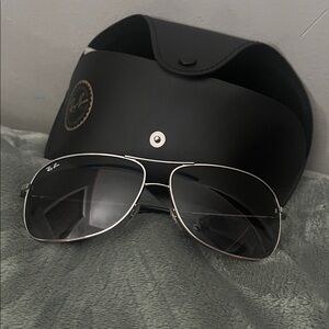 Ray-Ban Black and Silver Aviator Sunglasses
